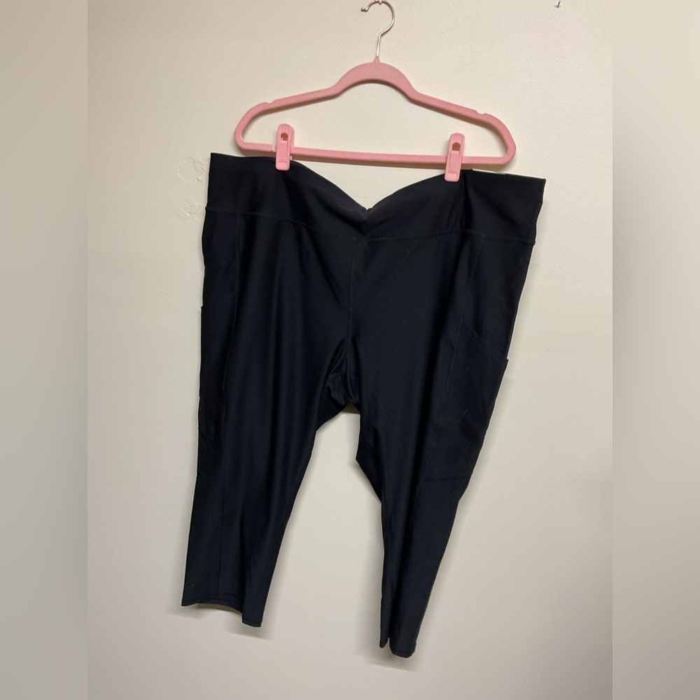 Xersion Women’s Black Leggings